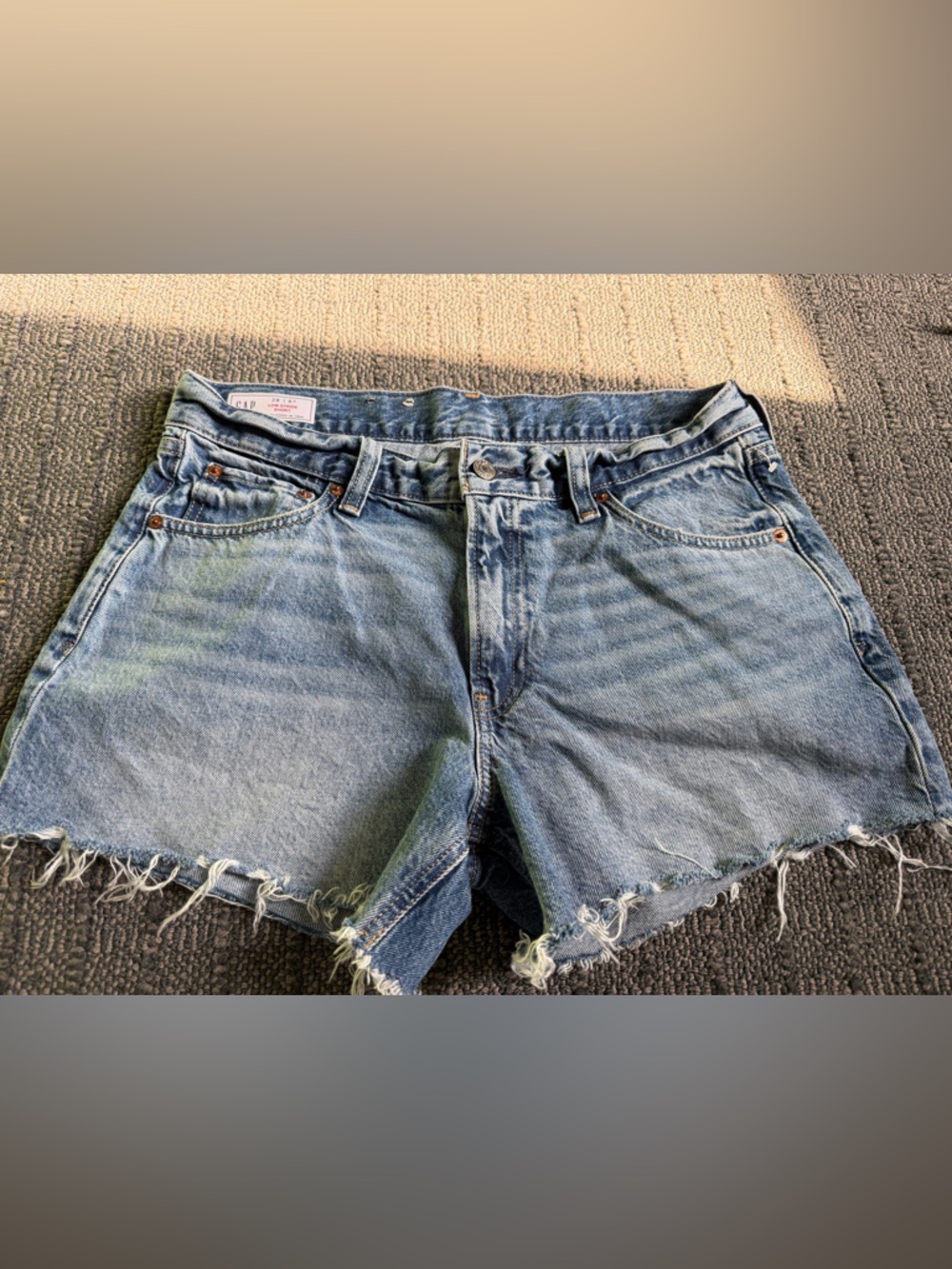 NWOT GAP Light Blue Denim Cutoff Shorts sz 6.